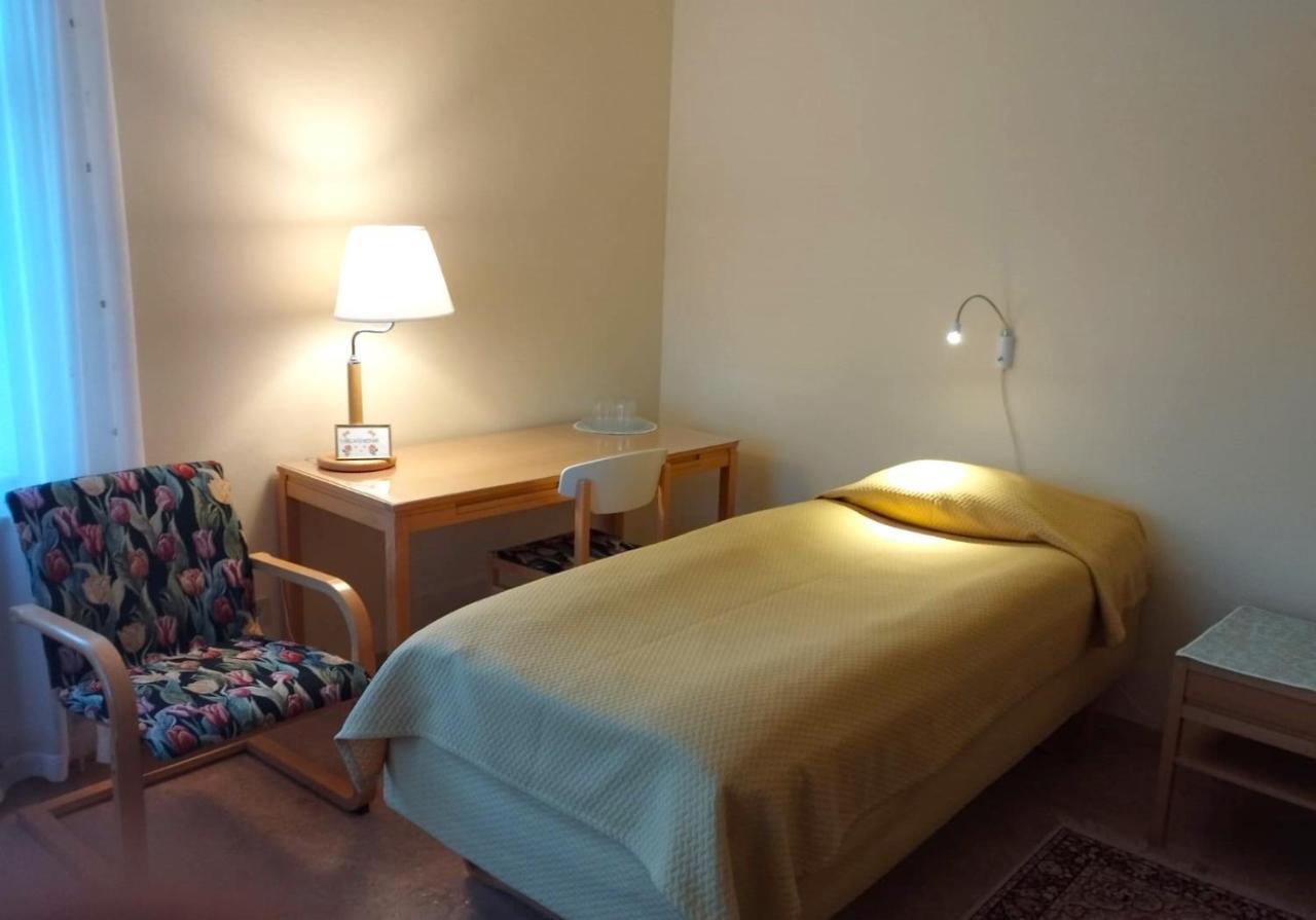 Bed and Breakfast Birgittagarden - Gaesthem - Birgittasystrarna à Falun Extérieur photo