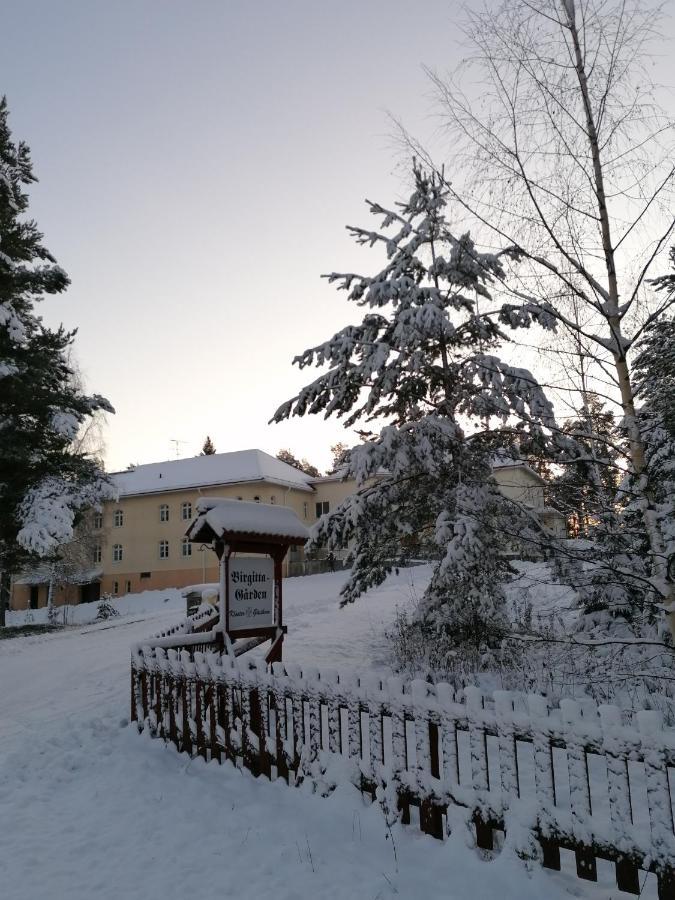 Bed and Breakfast Birgittagarden - Gaesthem - Birgittasystrarna à Falun Extérieur photo